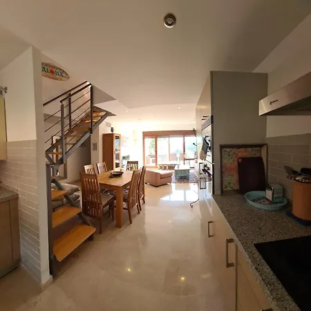 Beautiful And Peaceful Coast Apartment Benissa